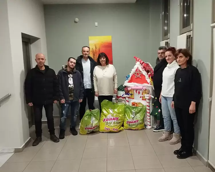 Ένωση Στρατιωτικών Περιφερειακής Ενότητας Κοζάνης: Προσφορά παιχνιδιών στο Σύλλογο Γονέων Ατόμων με Αυτισμού Ν. Κοζάνης