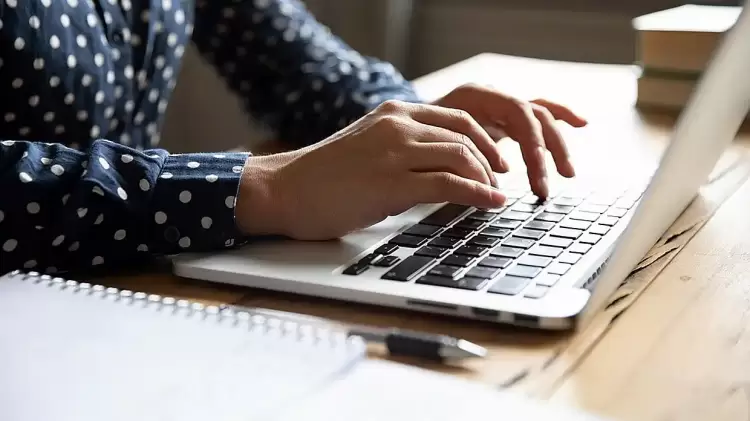 Επίδομα 400 ευρώ – Ποιοι το δικαιούνται