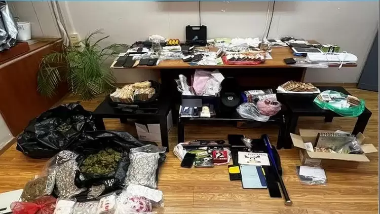 Εξαρθρώθηκε διεθνές δίκτυο διακίνησης ναρκωτικών - Έγιναν 28 συλλήψεις Εξαρθρώθηκε διεθνές δίκτυο διακίνησης ναρκωτικών – Έγιναν 28 συλλήψεις