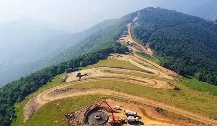 Η φύση είναι αυτή που διαμορφώνει το κλίμα! Η φύση είναι αυτή που διαμορφώνει το κλίμα!