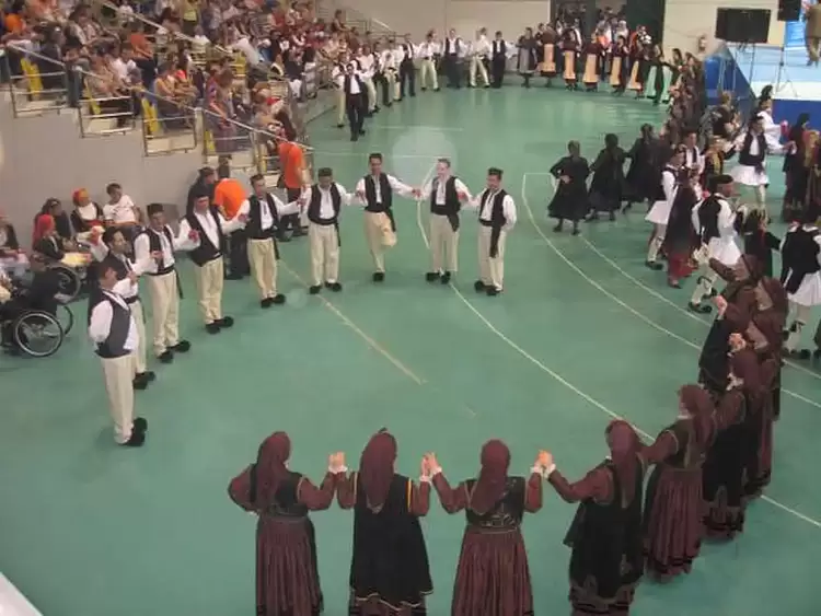 «Η Κόζιανη» συνεχίζει τα σεμινάρια χορού με τον επόμενο σταθμό την πανέμορφη Ήπειρο