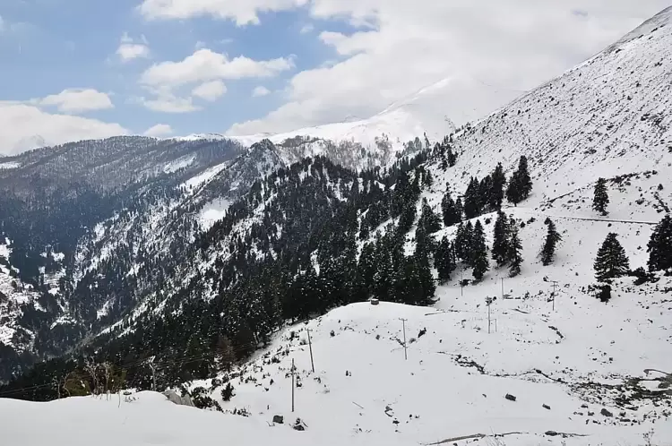 Ο καιρός για την Κοζάνη και την Δυτική Μακεδονία σήμερα 02/12/2024: Βροχές και σποραδικές καταιγίδες και χιόνια στα βόρεια ορεινά