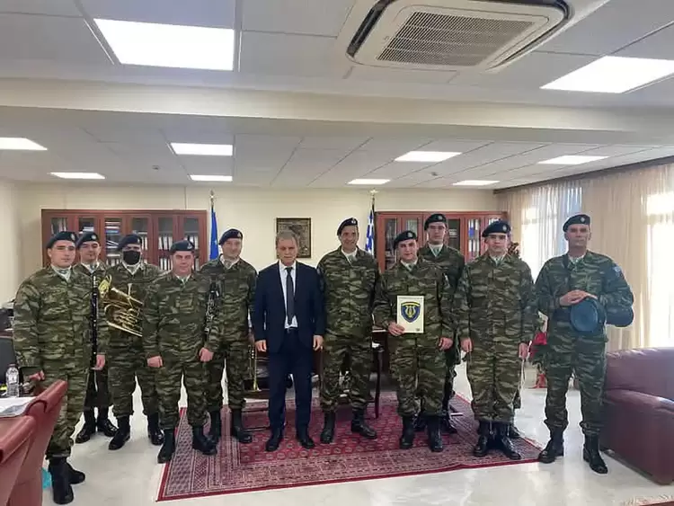 Τα “έψαλαν” στον Αμανατίδη