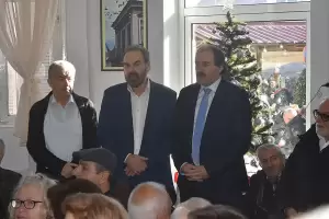 Κοινές εορταστικές επισκέψεις του Αντιπεριφερειάρχη Π.Ε. Φλώρινας και του Δημάρχου Φλώρινας Κοινές εορταστικές επισκέψεις του Αντιπεριφερειάρχη Π.Ε. Φλώρινας και του Δημάρχου Φλώρινας