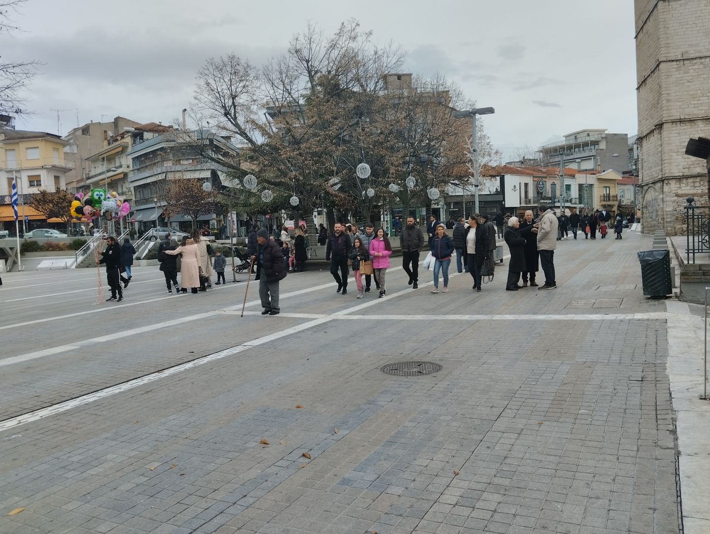 Κυριακή με ανοικτά καταστήματα.... Κυριακή με ανοικτά μαγαζιά….