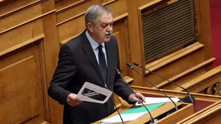 Πάρις Κουκουλόπουλος: Κίνδυνος να παγιδευτεί η κοινωνία σε διαρκή λιτότητα