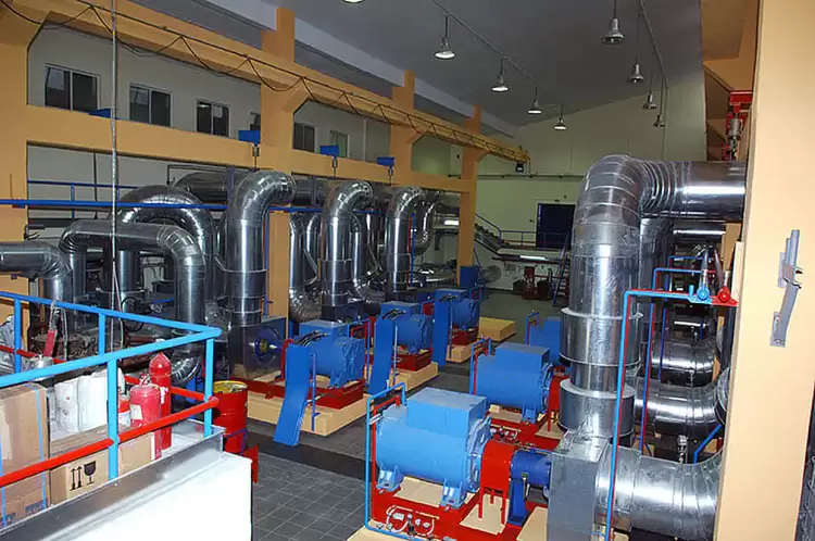 Σε ποιες οδούς δεν λειτουργεί η τηλεθέρμανση, λόγω διαρροής, μέχρι αργά το μεσημέρι.    