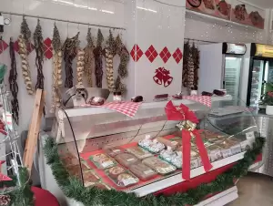 Σταθερές παρέμειναν οι τιμές των κρεάτων σε σχέση με το 2023 Σταθερές παρέμειναν οι τιμές των κρεάτων σε σχέση με το 2023