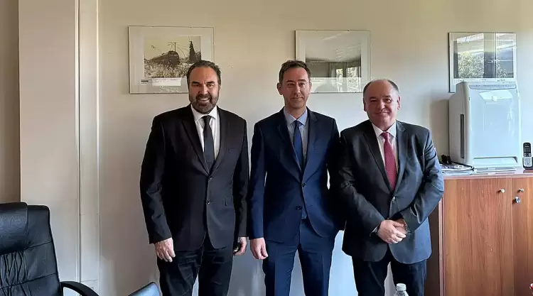 Συνάντηση του Δημάρχου Φλώρινας με τον Διευθύνοντα Σύμβουλο της ΓΑΙΑΟΣΕ Συνάντηση του Δημάρχου Φλώρινας με τον Διευθύνοντα Σύμβουλο της ΓΑΙΑΟΣΕ