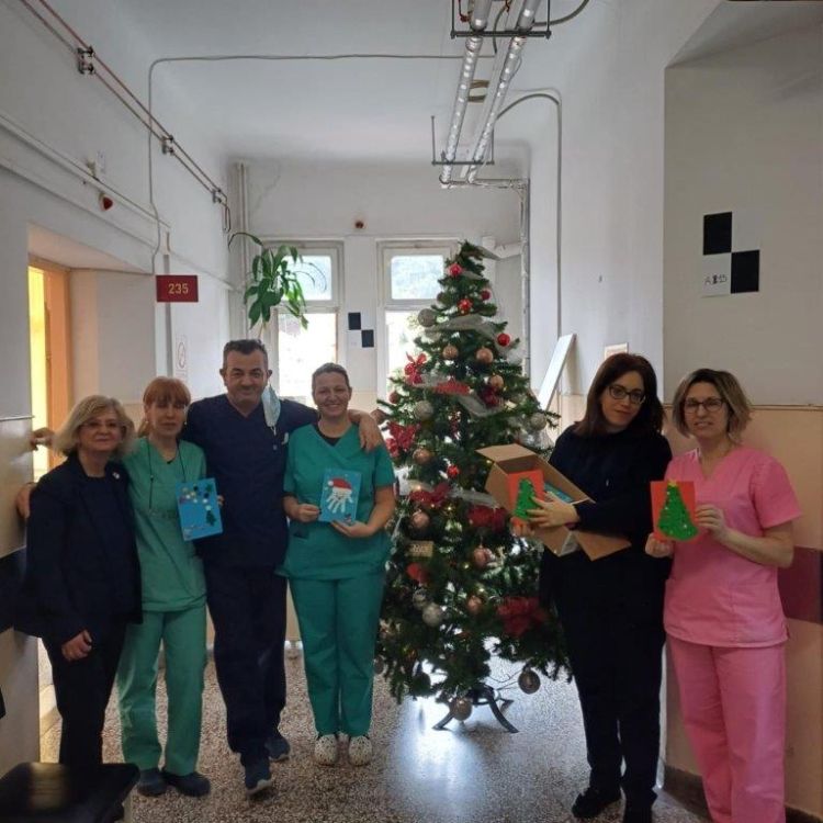 Το νοσοκομείο Κοζάνης ευχαριστεί από καρδιάς όλους όσους στέκονται δίπλα τους... Το νοσοκομείο Κοζάνης ευχαριστεί από καρδιάς όλους όσους στέκονται δίπλα τους…