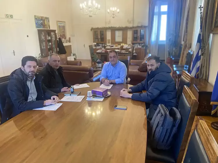 Υπογραφή σύμβασης για την επισκευή και συντήρηση του πάρκινγκ στην πλατεία Συντάγματος Υπογραφή σύμβασης για την επισκευή και συντήρηση του πάρκινγκ στην πλατεία Συντάγματος