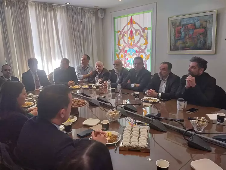 Αντάλλαξαν ευχές στο ΕΒΕ Κοζάνης 