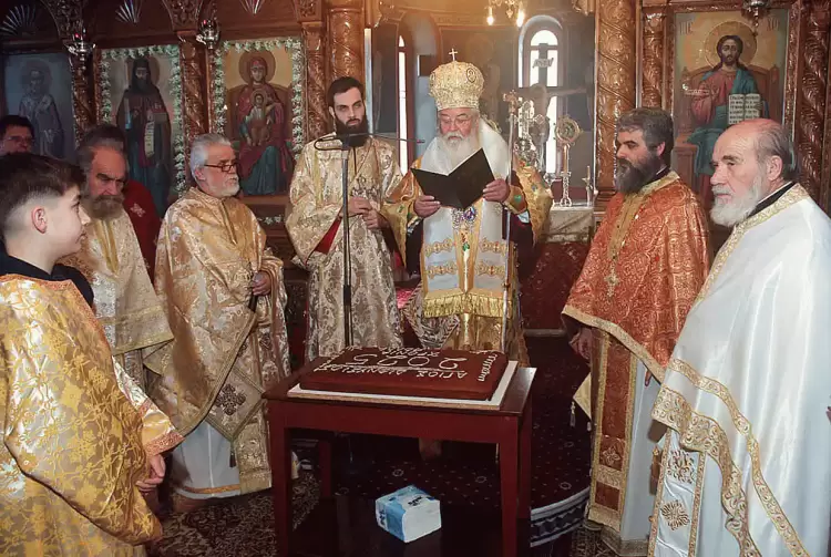 Ο Έλληνας να αφυπνιστεί και να αναζωογονήσει την ψυχή του μέσα στην πλούσια θεανθρώπινη παράδοσή του, γι’ αυτόν και για την οικουμένη όλη