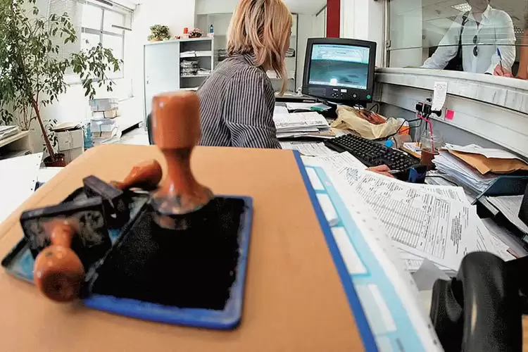 Ελληνικό δημόσιο: Τα 20 υπουργεία που ελέγχουν 823 φορείς, τα νομικά πρόσωπα και η εκκλησία Ελληνικό δημόσιο: Τα 20 υπουργεία που ελέγχουν 823 φορείς, τα νομικά πρόσωπα και η εκκλησία