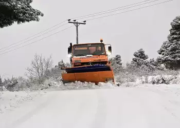 Παροχή οδηγιών – συμβουλών προς τους οδηγούς: Τι προσέχουμε όταν οδηγούμε σε δυσμενείς καιρικές συνθήκες Τι προσέχουμε όταν οδηγούμε σε δυσμενείς καιρικές συνθήκες