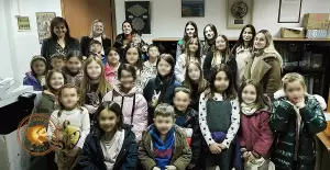 Προσφορά αγάπης προς το Κοινωνικό Παντοπωλείο Αμυνταίου από τα παιδιά του ΚΔΑΠ AbebablΩm