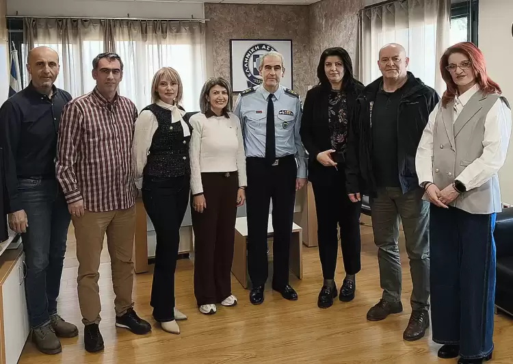 Eθιμοτυπική επίσκεψη σε θερμό κλίμα