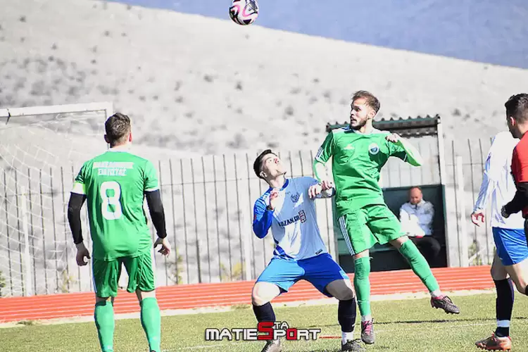 Α' ΕΠΣ Κοζάνης: Μακεδονικός Σιάτιστας - Μακεδονικός Κοζάνης 2-0 Α’ ΕΠΣ Κοζάνης: Μακεδονικός Σιάτιστας – Μακεδονικός Κοζάνης 2 0