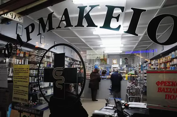 Ακριβά φάρμακα στα φαρμακεία από τον Απρίλιο μαζί με την κατ΄ οίκον διανομή