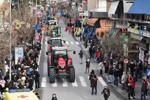 Χιλιάδες κόσμου στην Κοζάνη στο συλλαλητήριο για τα Τέμπη (εικόνες και βίντεο) Χιλιάδες κόσμου στην Κοζάνη στο συλλαλητήριο για τα Τέμπη (συνεχής ενημέρωση με εικόνες και βίντεο)
