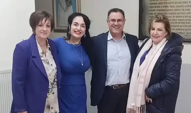 Διδασκαλία του αυτοτελούς εκτενούς λογοτεχνικού κειμένου