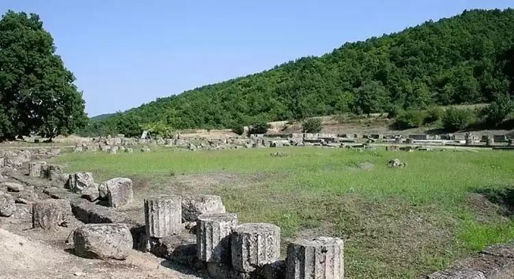 Διοργάνωση Θερινού Σχολείου στη Βεργίνα από 30 έως 4 Ιουλίου 2025