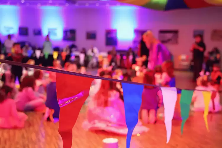 Ένα πολύχρωμο θεματικό καρναβάλι