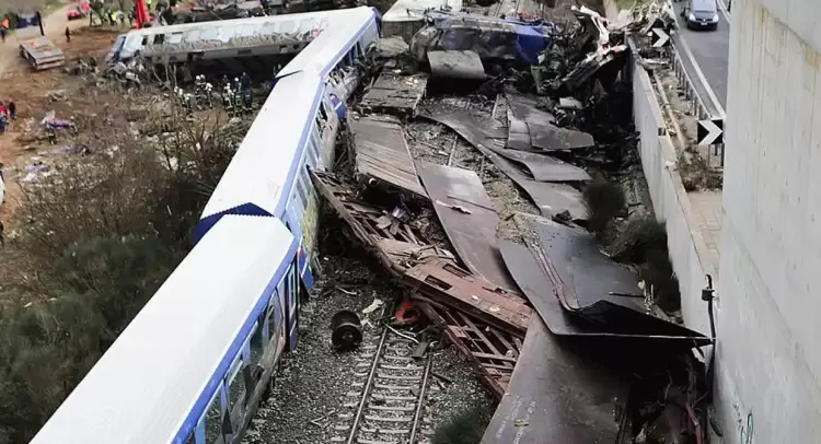 Κάλεσμα σωματείων για τα Τέμπτη