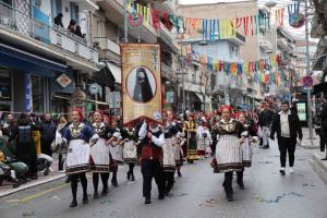 Κοζάνη – Πρωί Κυριακής: Πρωταγωνιστές οι μικροί καρνάβαλοι…