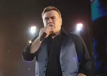 Πέθανε ο τραγουδιστής Μανώλης Λιδάκης – Ήταν 64 ετών Πέθανε ο τραγουδιστής Μανώλης Λιδάκης – Ήταν 64 ετών