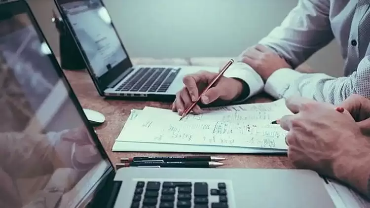 Σημαντική μείωση στις ασφαλιστικές εισφορές υπερεργασίας, υπερωριών, νυχτερινών και αργιών