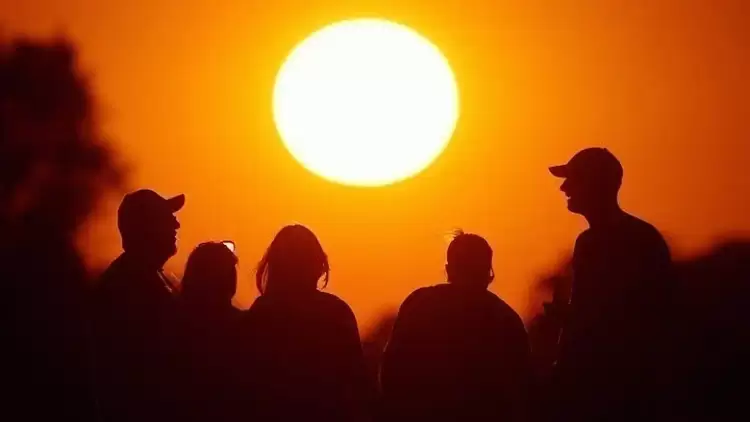 Το 2024 το θερμότερο έτος των τελευταίων 30 ετών στην Ελλάδα Το 2024 το θερμότερο έτος των τελευταίων 30 ετών στην Ελλάδα