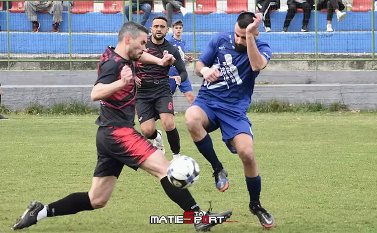 Α' ΕΠΣ Κοζάνης - play out: Μακεδονικός Κοζάνης - Δόξα Βερμίου Πύργων 2-0 Α’ ΕΠΣ Κοζάνης – Play Out: Μακεδονικός Κοζάνης – Δόξα Βερμίου Πύργων 2 0