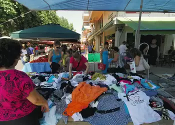 Ακρίβεια: Ρούχα και παπούτσια από λαϊκές και καταστήματα μεταχειρισμένων