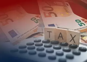 Αλλαγές στον ΦΠΑ: Ποιοι επαγγελματίες θα υποβάλλουν δήλωση κάθε μήνα