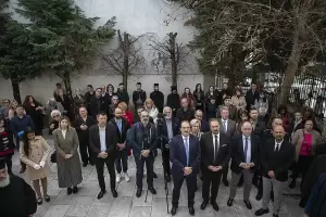 Εγκαίνια έκθεσης εικόνων της Παναγίας