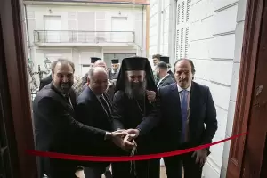 Εγκαίνια έκθεσης εικόνων της Παναγίας