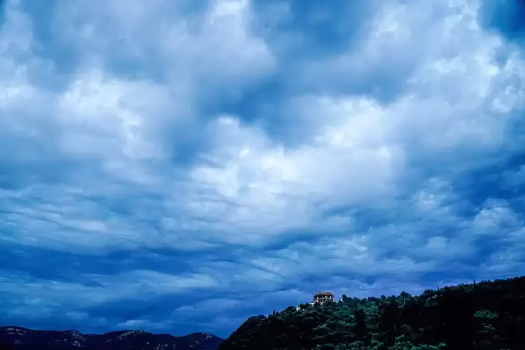 Πώς θα είναι ο καιρός σε Κοζάνη και Δυτική Μακεδονία σήμερα Σάββατο, 29 Μαρτίου 2025: Άστατος με νεφώσεις και τοπικές βροχές