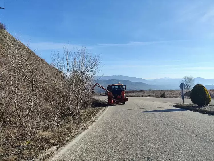 Τεχνικές Παρεμβάσεις στον Δρόμο Μεσοποταμίας – Διποταμίας και προς Γέρμα από την ΠΕ Καστοριάς