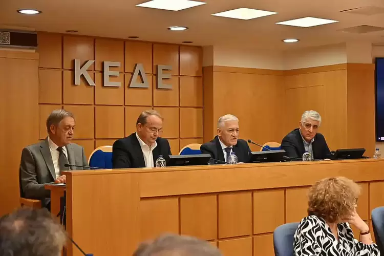 Το Διοικητικό Συμβούλιο της ΚΕΔΕ στηρίζει τη Ρήτρα Δίκαιης Μετάβασης Το Διοικητικό Συμβούλιο της ΚΕΔΕ στηρίζει τη Ρήτρα Δίκαιης Μετάβασης