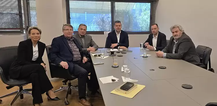 Από τον Πρόεδρο της ΔΕΗ Γιώργο Στάσση ενημερώθηκαν ΣΠΑΡΤΑΚΟΣ και ΓΕΝΟΠ