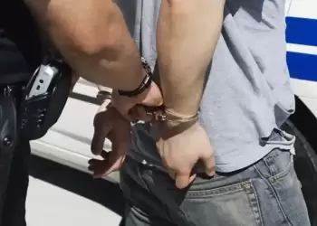 Έκλεβαν καταστήματα στην Καστοριά