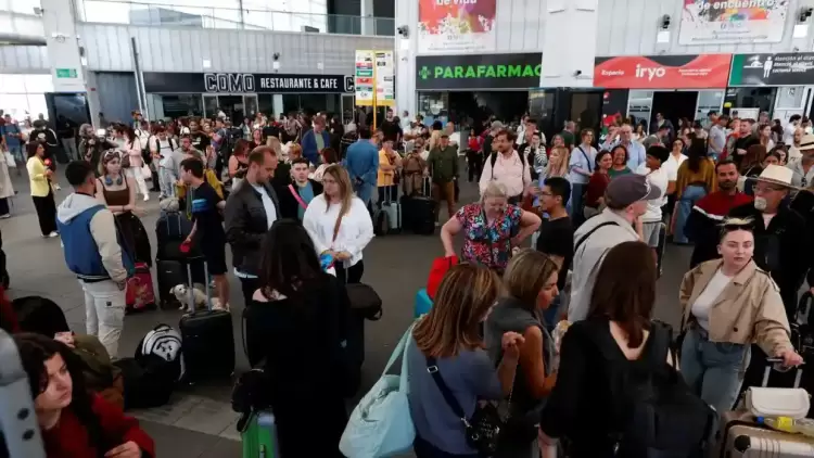 Ιστορικό μπλακ άουτ σε Ισπανία, Πορτογαλία: Υποψίες για κυβερνοεπίθεση, 6-10 ώρες για αποκατάσταση Ιστορικό Μπλακ Άουτ σε Ισπανία, Πορτογαλία: Υποψίες για Κυβερνοεπίθεση, 6-10 Ώρες για Αποκατάσταση