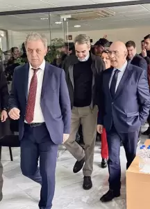 Κυριάκος Μητσοτάκης από Κοζάνη: "Φιλοδοξούμε να γίνει η Δυτική Μακεδονία πόλος ανάπτυξης" (εικόνες) Κυριάκος Μητσοτάκης: “Φιλοδοξούμε να γίνει η Δυτική Μακεδονία πόλος ανάπτυξης”