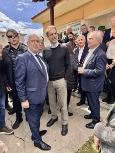 Κυριάκος Μητσοτάκης από Κοζάνη: "Φιλοδοξούμε να γίνει η Δυτική Μακεδονία πόλος ανάπτυξης" (εικόνες) Κυριάκος Μητσοτάκης: “Φιλοδοξούμε να γίνει η Δυτική Μακεδονία πόλος ανάπτυξης”