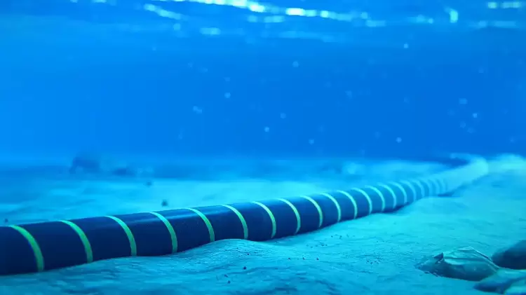 «Πλάτη» από την Κομισιόν για το καλώδιο Ελλάδας – Αιγύπτου «Πλάτη» από την Κομισιόν για το καλώδιο Ελλάδας – Αιγύπτου