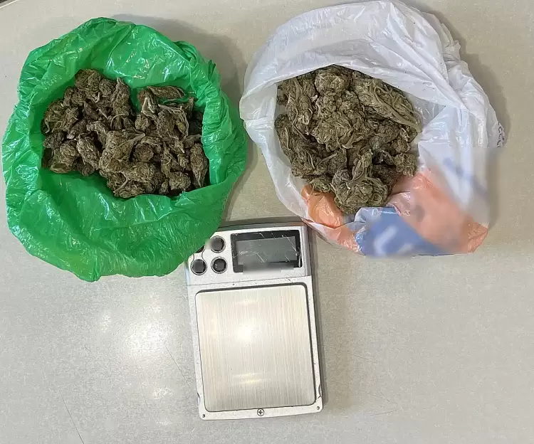 Συνελήφθη 18χρονη για κατοχή ναρκωτικών ουσιών, στην Κοζάνη