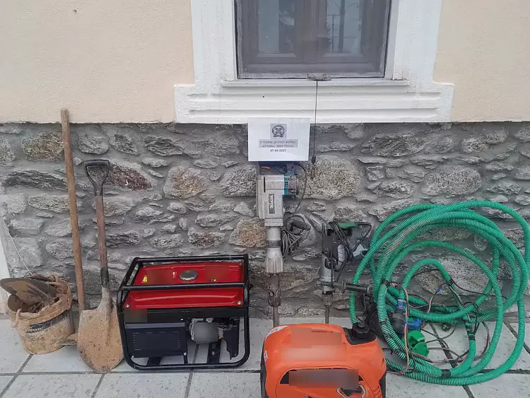 Συνελήφθησαν επ΄ αυτοφώρω 2 άτομα σε περιοχή της Φλώρινας για παράβαση νομοθεσίας περί προστασίας αρχαιοτήτων