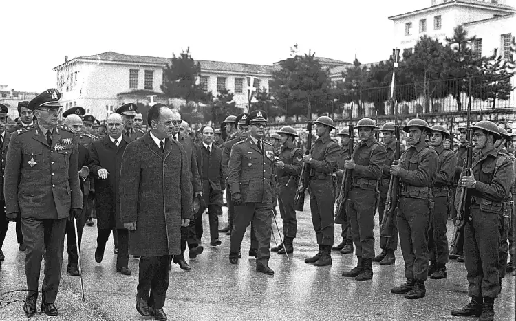 ΣΥΡΙΖΑ ΠΣ: Δεν Ξεχνάμε, Δεν Συγχωρούμε ΣΥΡΙΖΑ ΠΣ: Δεν Ξεχνάμε, Δεν Συγχωρούμε