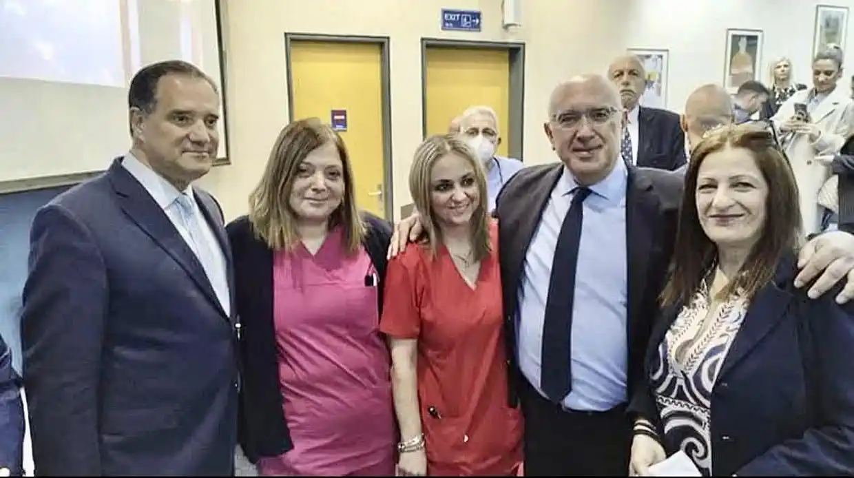 12 Μαΐου – Παγκόσμια Ημέρα Νοσηλευτών και Νοσηλευτριών 12 Μαΐου – Παγκόσμια Ημέρα Νοσηλευτών και Νοσηλευτριών